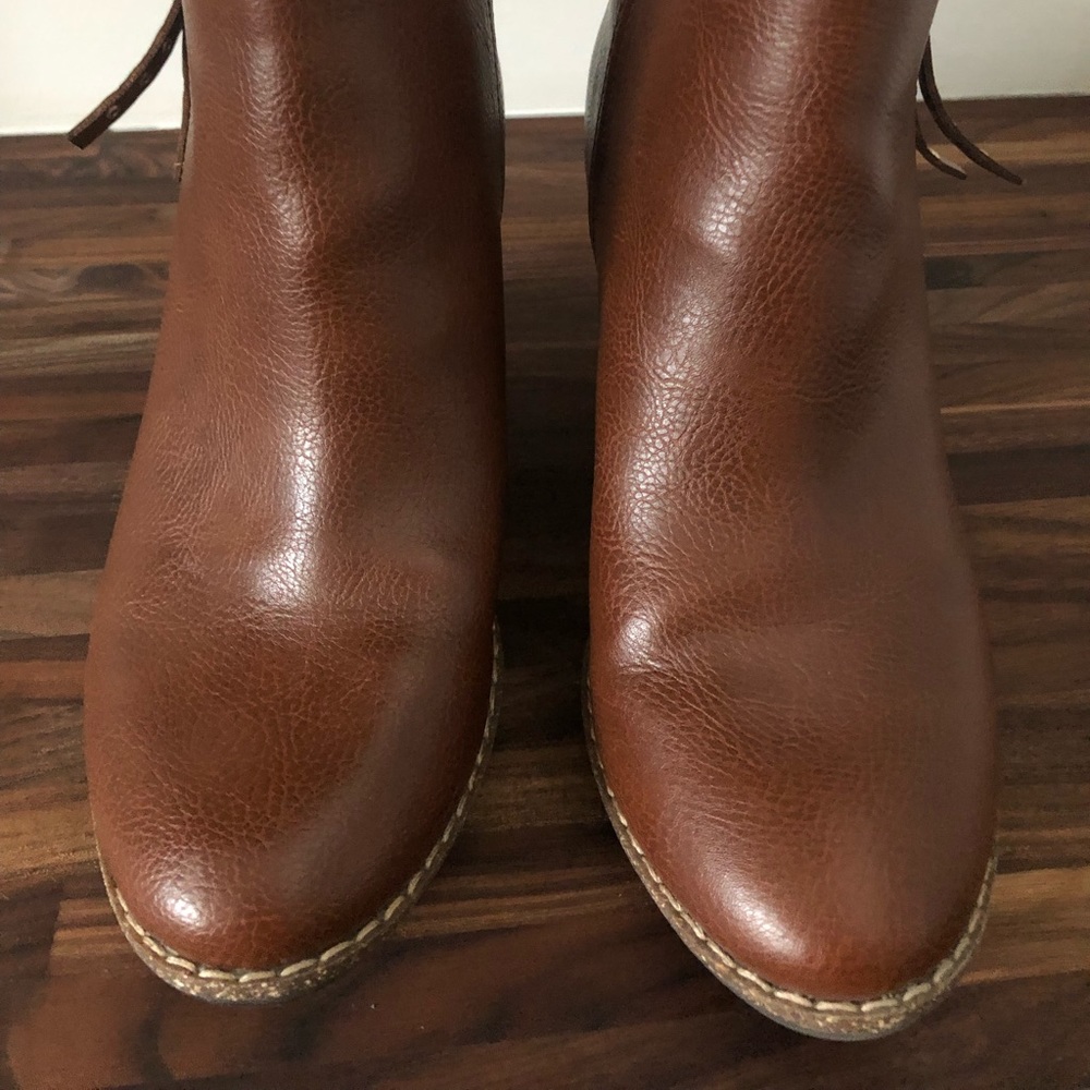 Dr Scholls Casey brown/camel colored boots.
